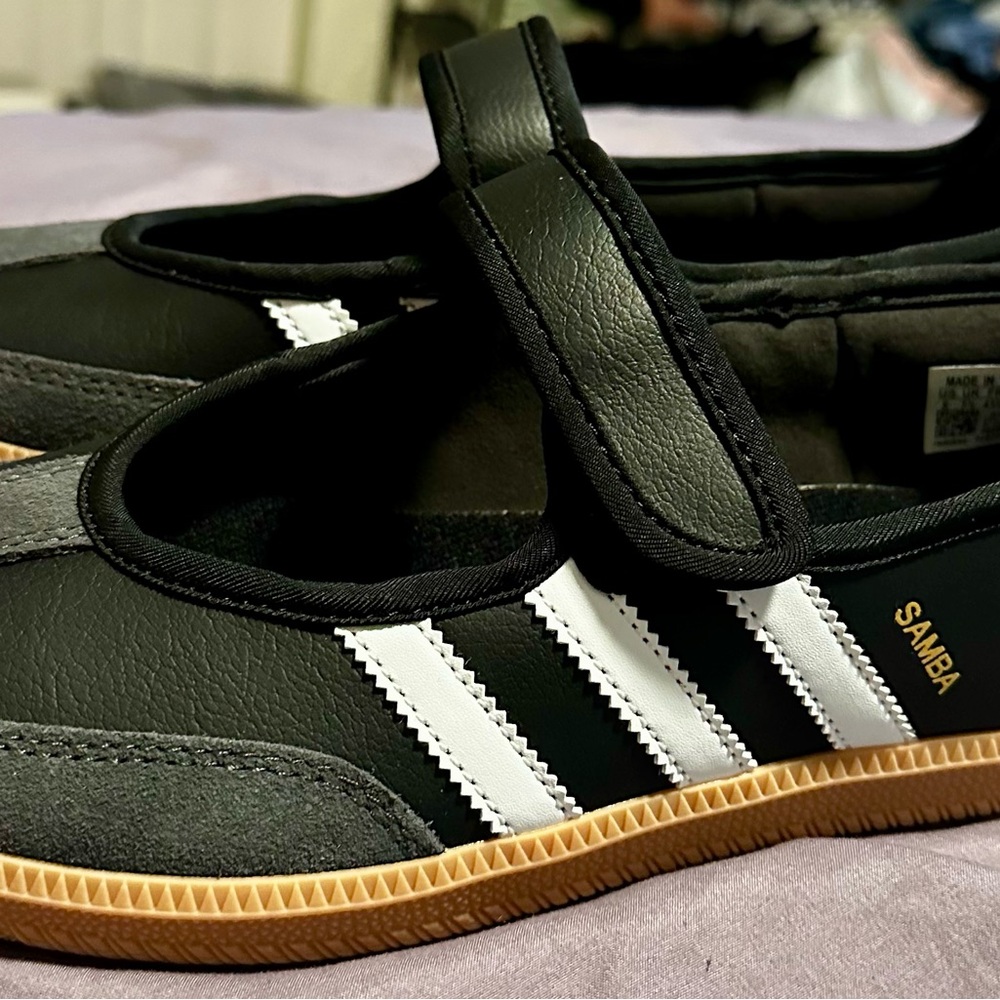 Adidas Samba black Mary Jane 

Size 8